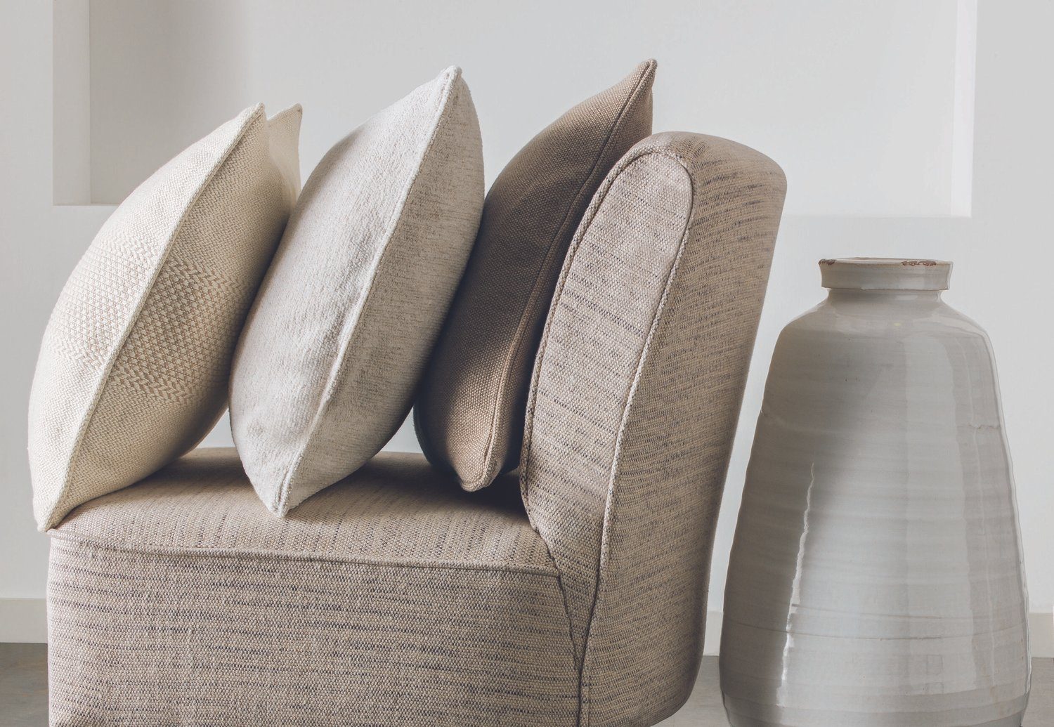 Curtains and blinds by Arcadia Interiors, example 1